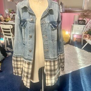 Gimmicks by BKE Blue Denim and Gray Plaid Jacket